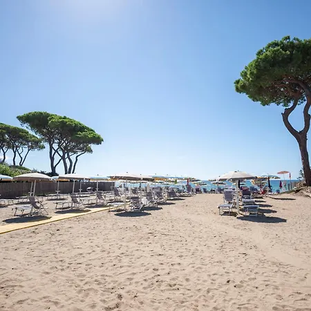 Villaggio Il Girasole 3* Follonica